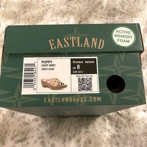 Eastland Women's Poppy Wedge Sandal